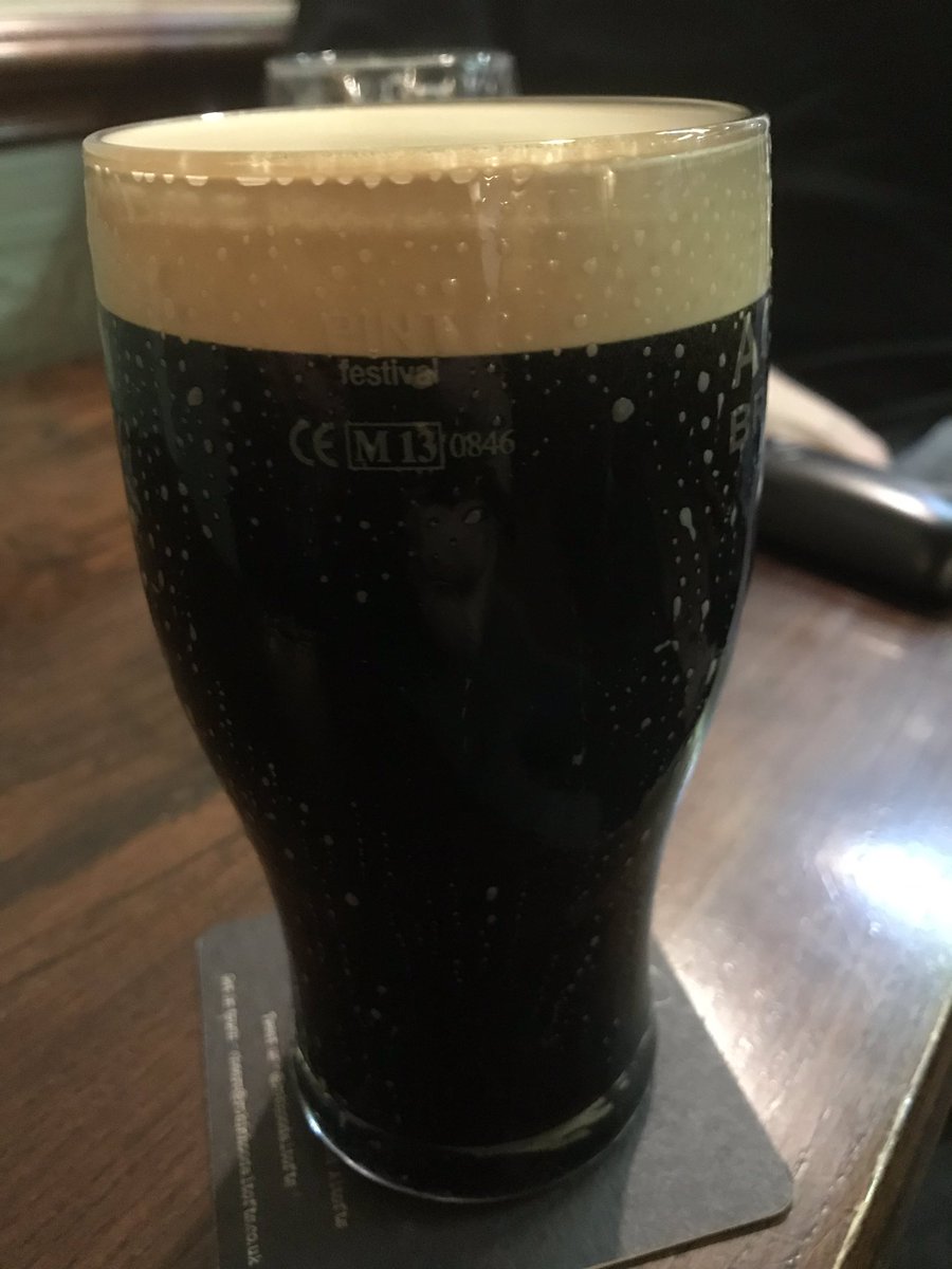 Gingerbeerking's tweet photo. #pub2 @WakefieldCamra #poty2018
@RobhoodAltofts 
@tarn51brewing with these exceptional #beers great friendly ppl !! https://t.co/l3SIIDm3Aw