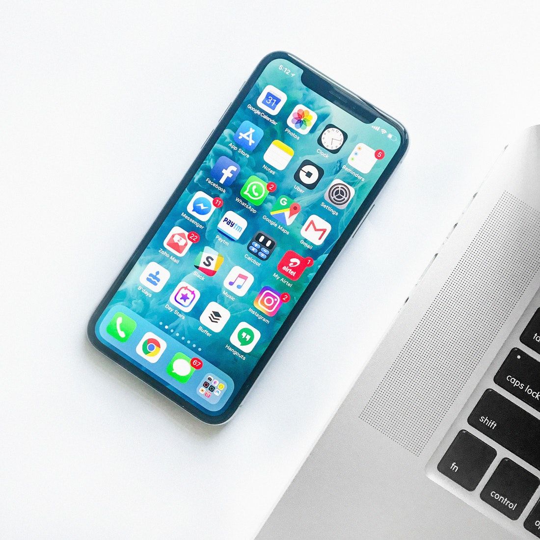 usealtitude's tweet photo. What are your favorite travel apps? Here's a run down of our top 5 https://t.co/BYZrCWFxeG #travel #traveltips https://t.co/dnBjDeIxNy