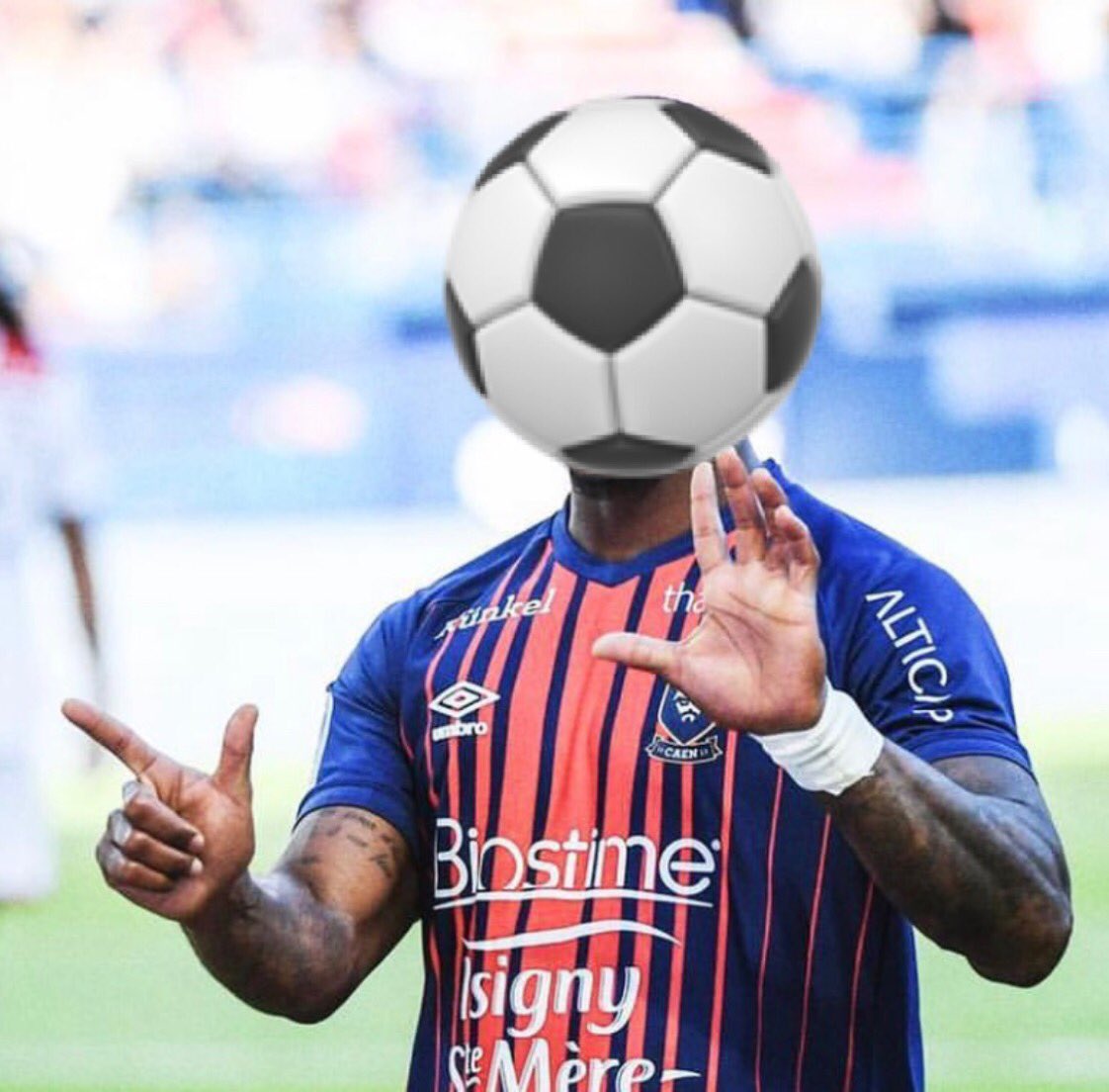 MalherbePlanete's tweet image. Allez on commence le jeu par une devinette facile. Qui est ce joueur ? #Question1