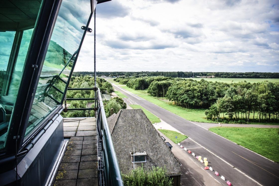 Vliegveld Twenthe met een h? Twente is toch zonder h? Ben jij ook een taalpurist? Kom dan naar het event op 19 januari 2019 en wij vertellen je dan het waarom achter de extra h!
buff.ly/2EJB9xk