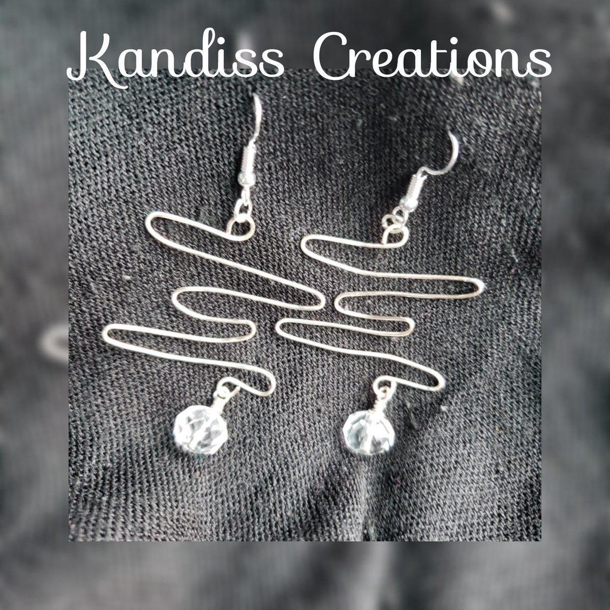 KandissCreation's tweet image. Made with a jig. #kandisscreations #anothercreation #jewelry #handmade #unique #supportsmallbusiness #earrings #handcraft #2019 #jig