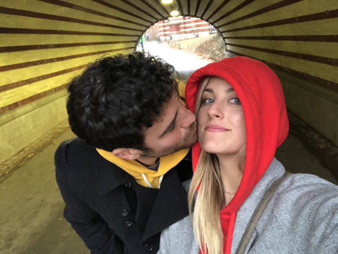 Joe Amabile & Kendall Long - Bachelorette 15 - DWTS - Discussion - Page 13 DwL0VOBXgAcD6QJ