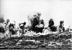 Chongqing was the wartime capital of WW2 China after Imperial Japanese Army captured capital Nanking and committed Nanking Massacre. From 18 Feb 1938 to 23 Aug 1943, Chongqing was target of Japanese terror bombing. Few buildings survived. Photo by American journo 4 Life magazine