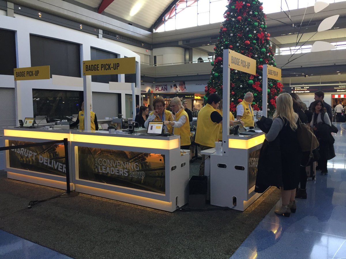 Registration for #PCMACL at the Pittsburgh International Airport #EventProfs #MeetingProfs #LovePGH