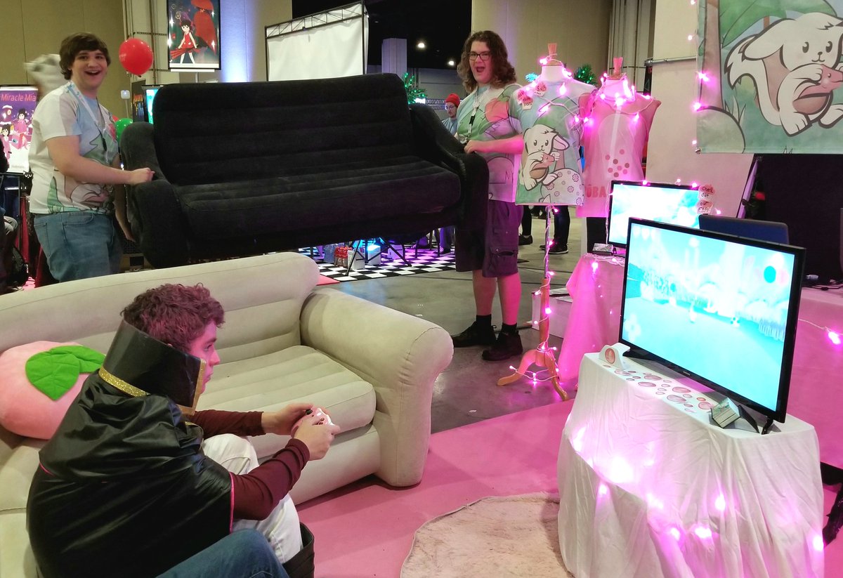 bobastudios's tweet photo. OH NO! Another couch casualty! 😱
Good thing we brought a back-up this year! Let's keep those seats filled! 😁🎮💪
#SituationHandled #MAGFest #MAGFest2019 #MIVS #MIVS2019 #MICAmade #MICAREER #BmoreCreatives #MyBmore #SeekingDisruption #WomenInGames #gamedev #indiedev https://t.co/zrDrOe5iTy