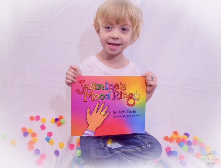 Iam_jademarie's tweet photo. Starting “2019” off the only way that I know how by Promoting, Promoting...Promoting!!! With that being said, here are the pics from my 1st #photoshoot for #jasminesmoodring #jademarie #authors #childrensbooks #goodreads 💛💚💙💜❤️🧡

**Available: February 1st** https://t.co/DikhYZuMAR