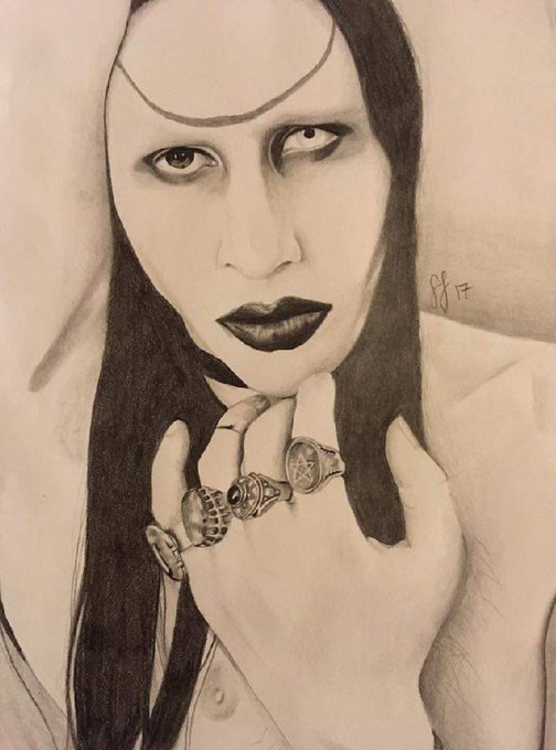 Happy birthday to Marilyn Manson. Here\s some portraits I\ve done of him. 