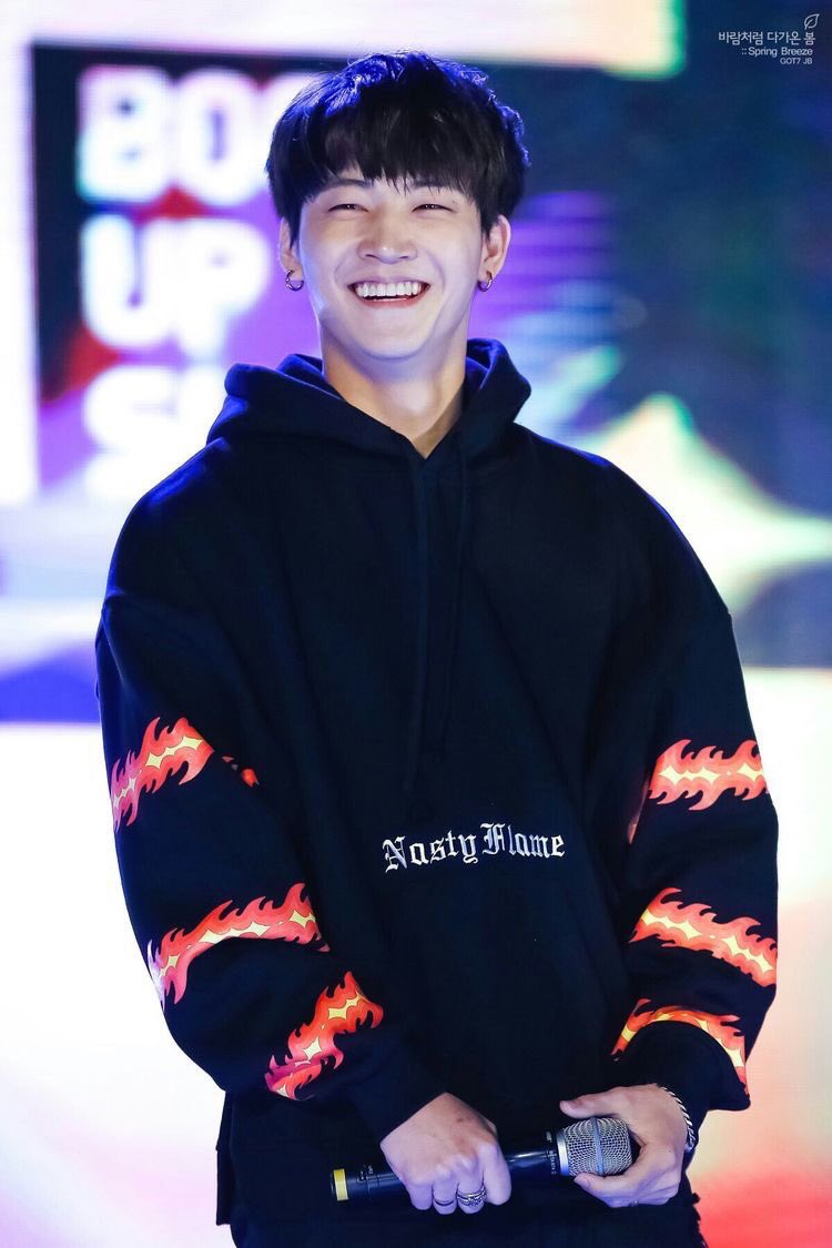 RandomAK1's tweet image. Happy Birthday Jaebum❤️❤️ #CutieSexyJBDay