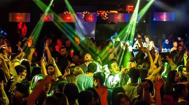 #CLUBDV8 tweet media