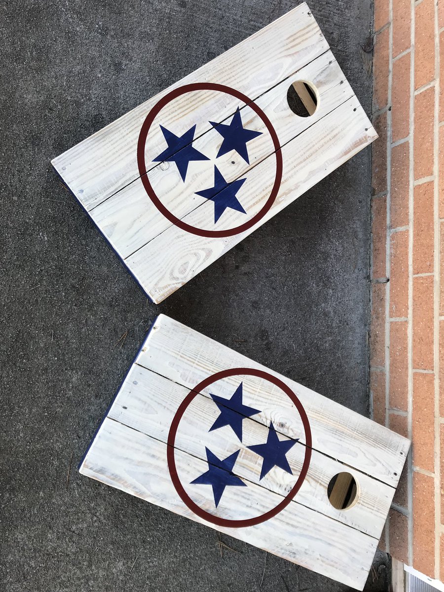 bbiddle12's tweet photo. Mini corn hole boards. $50 set. This one available and taking orders.  @rbiddle2324 https://t.co/tsnb6wX20m