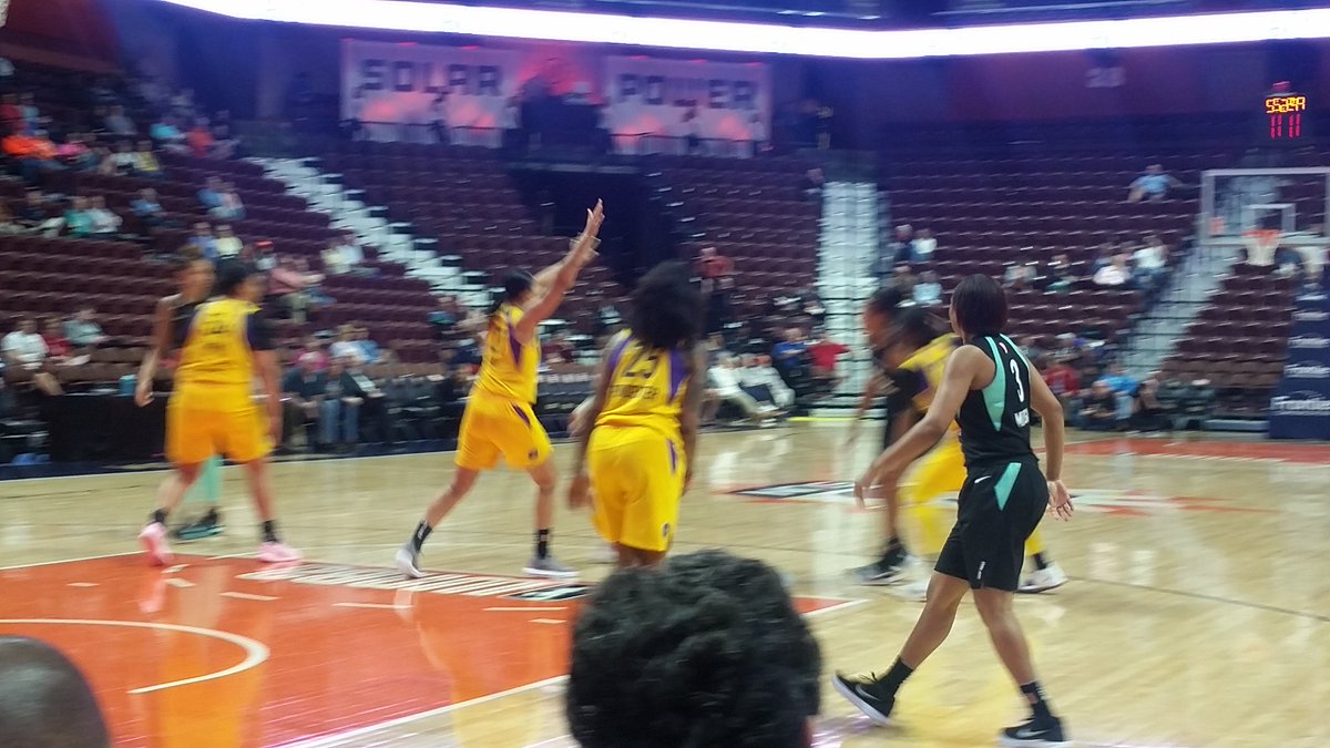 forpete05's tweet photo. @GreenWaveWBB ...meant to send months ago...The great #3... Lib vs Sparks exhib game, at Mohegan Sun arena... https://t.co/chqslQYhVk