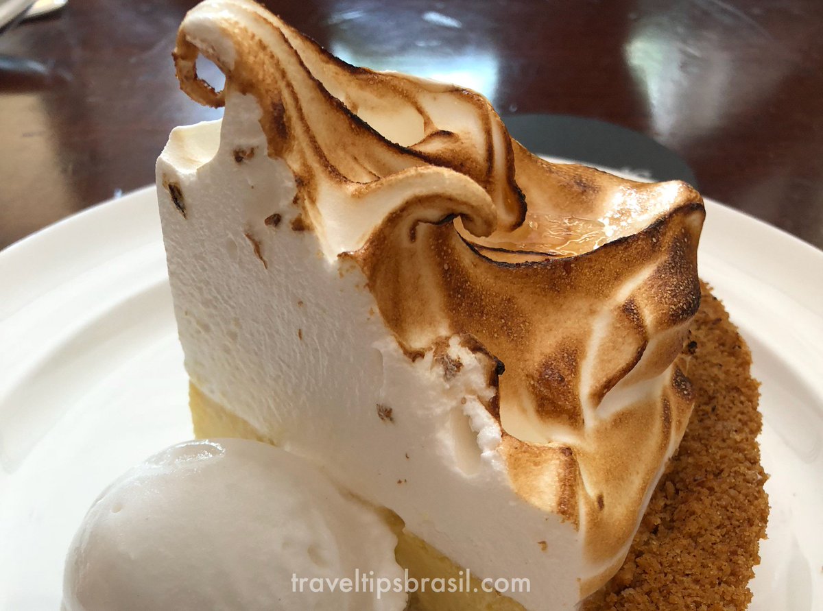 TraveltipsBR's tweet photo. Um dos restaurantes que gostamos bastante na última visita a Miami foi o Cecconi’s. O ambiente é super agradável e os pratos estavam ótimos! Destaque para o tartare de entrada e a torta de limão! #dicadeviagem #miamibeach #wheretoeat https://t.co/V4seG1vuef
