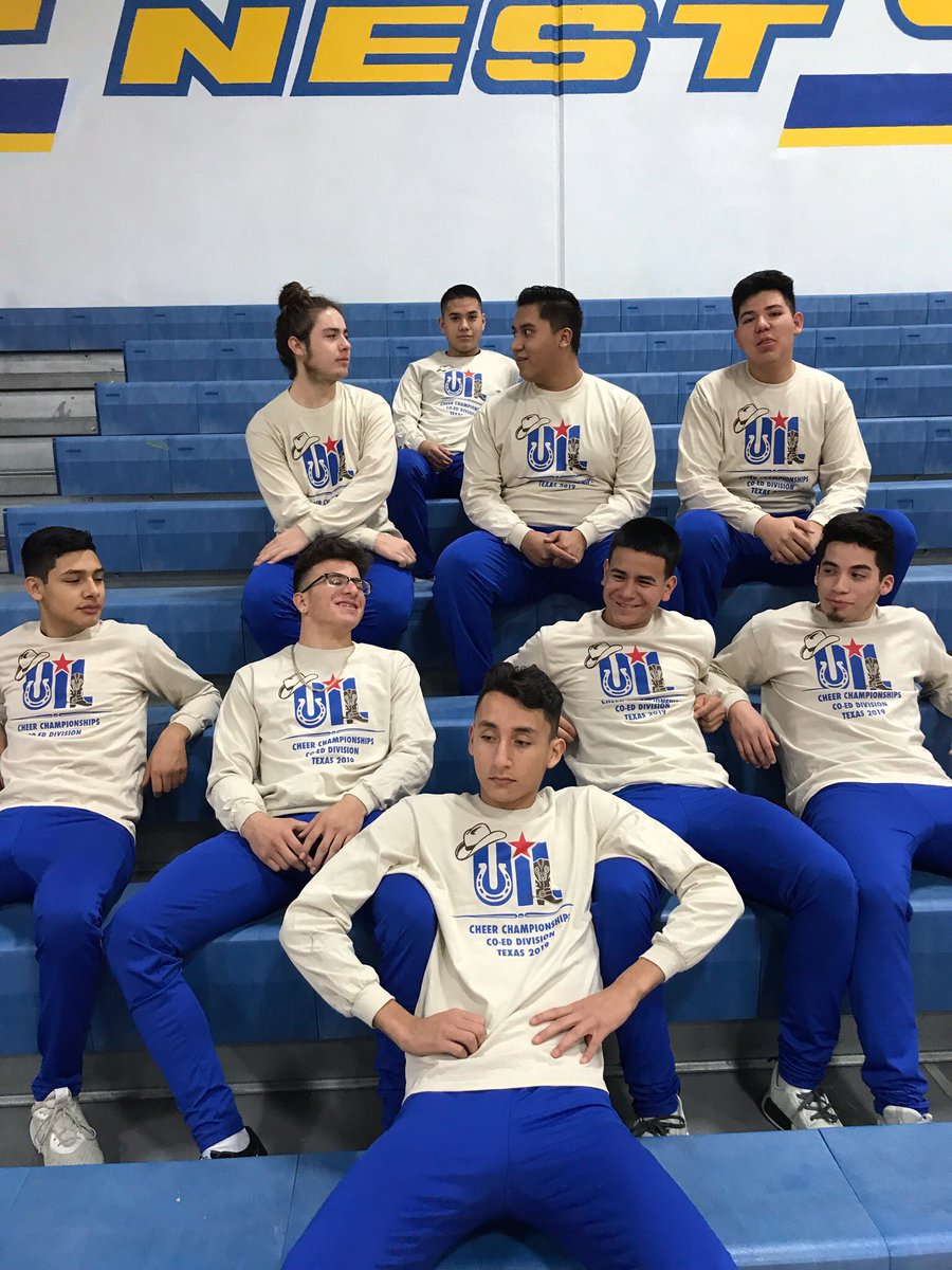 raaymvnd's tweet photo. UIL here we come ! 🤪🦅#sehsthebest #DiginMAS18 https://t.co/WvPa4VuWRM