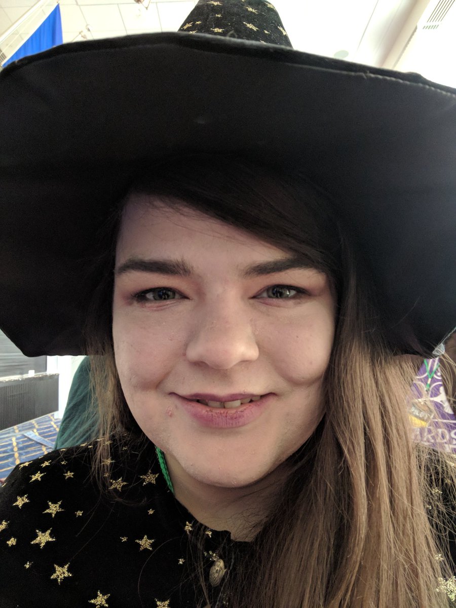 mothbuns's tweet photo. Hoping we break that record! #wizardparty #MAGFest https://t.co/V4WRHgg0SL