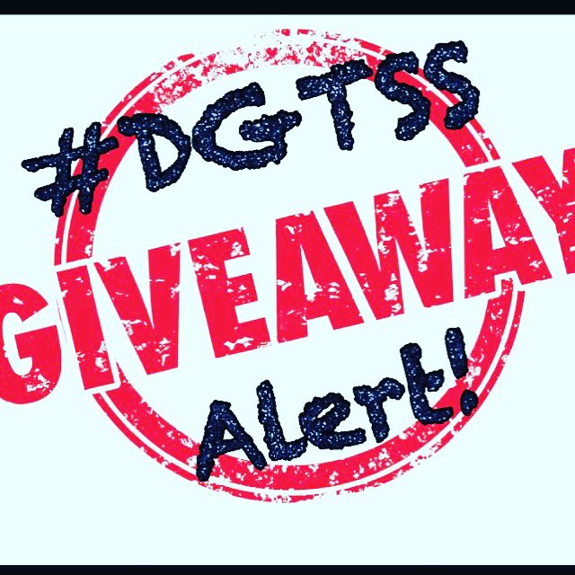 LeafsMaz20's tweet image. Quote this tweet with your prediction for tonight’s final score between the @MapleLeafs &amp;amp; @Canucks for your chance to win an Authentic #LeafsForever @mriles4 jersey. You must be following @iamToddyTickles @LeafsMaz20 &amp;amp; @ProImageJerseys to qualify ! #GoodLuck #DGTSS @TSN1050Radio