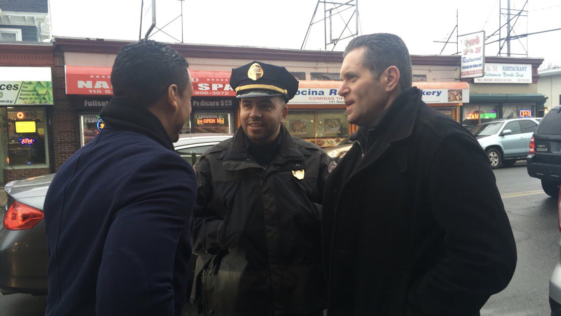 Barry Finegold tweet media