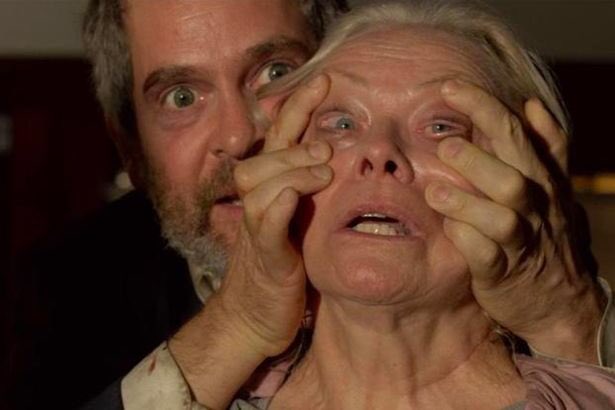 Me showing people memes about the birdbox movie