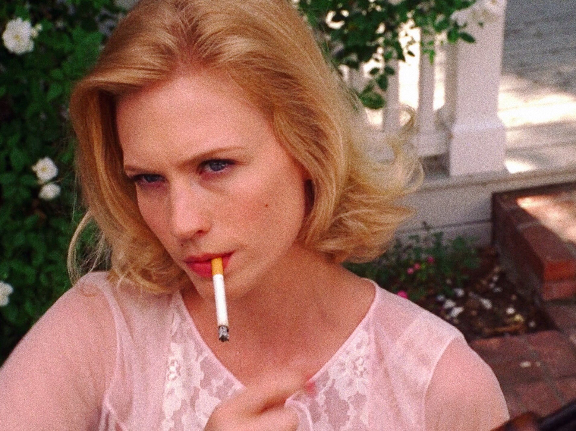 Extra: Happy Birthday   January Jones       as Betty Draper «MAD MEN» (41 ans) 