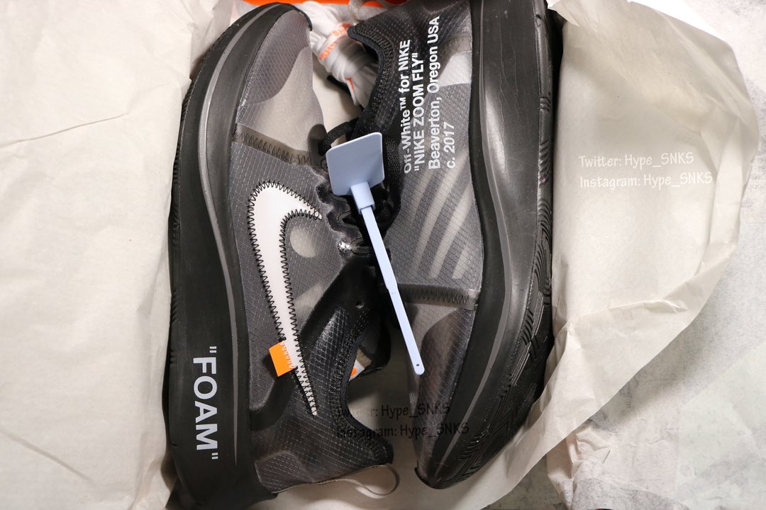 Hype_SNKS's tweet photo. @Deadlaced Off White Zoom Fly Black: 
Size US 10.5
Price: $290 https://t.co/M99oEyisMP