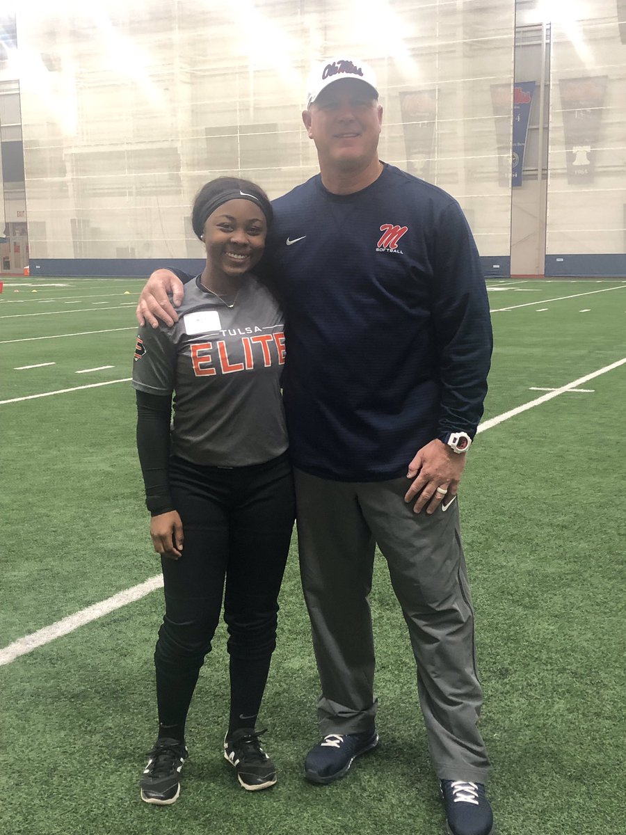 Tulsa Elite Ark 14u-04 player Janiah Wilson has a GREAT day at the Ole Miss camp with Coach Smith and Coach Felix! Janiah is representing VERY well and has a BIG future ahead of her! Great job G!! BE ELITE