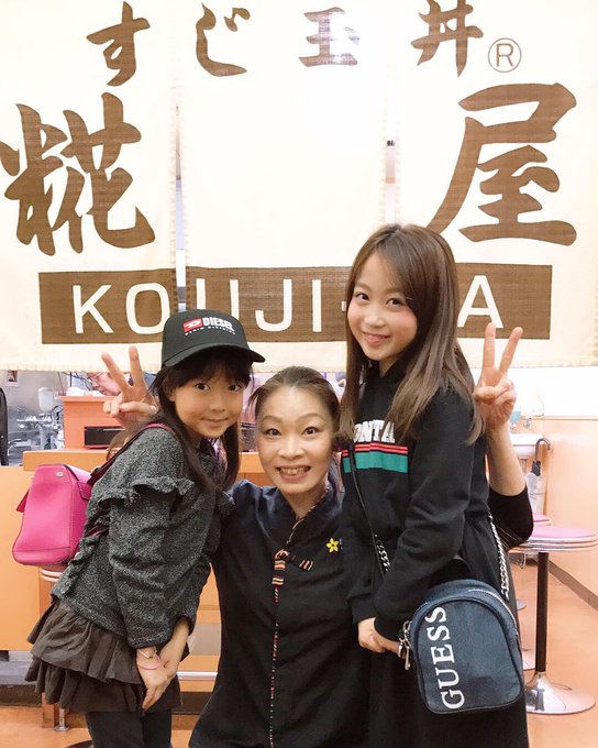 Twitterのコスプレ画像28