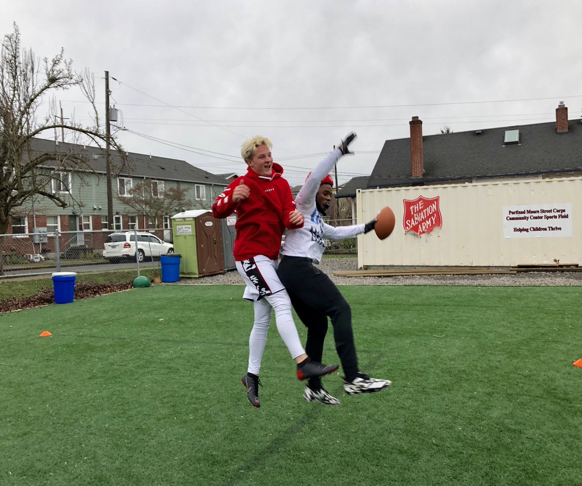 JBBarnes23's tweet photo. Our Pro Baller 7v7 Team had another awesome practice today. These young men competed at high level again today. We will have chalk talk, film study, and walk through indoors tomorrow at ATI Physical Therapy/Pro Baller Fitness from 12-2pm. 
#BodyAmor
#ProBaller7v7
#UnderAmour https://t.co/K5OWsopoD1