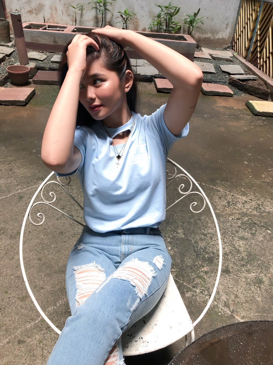 iamAndalioLoisa's tweet photo. Have a blessed day everyone ✨ https://t.co/q6akxDuRHx
