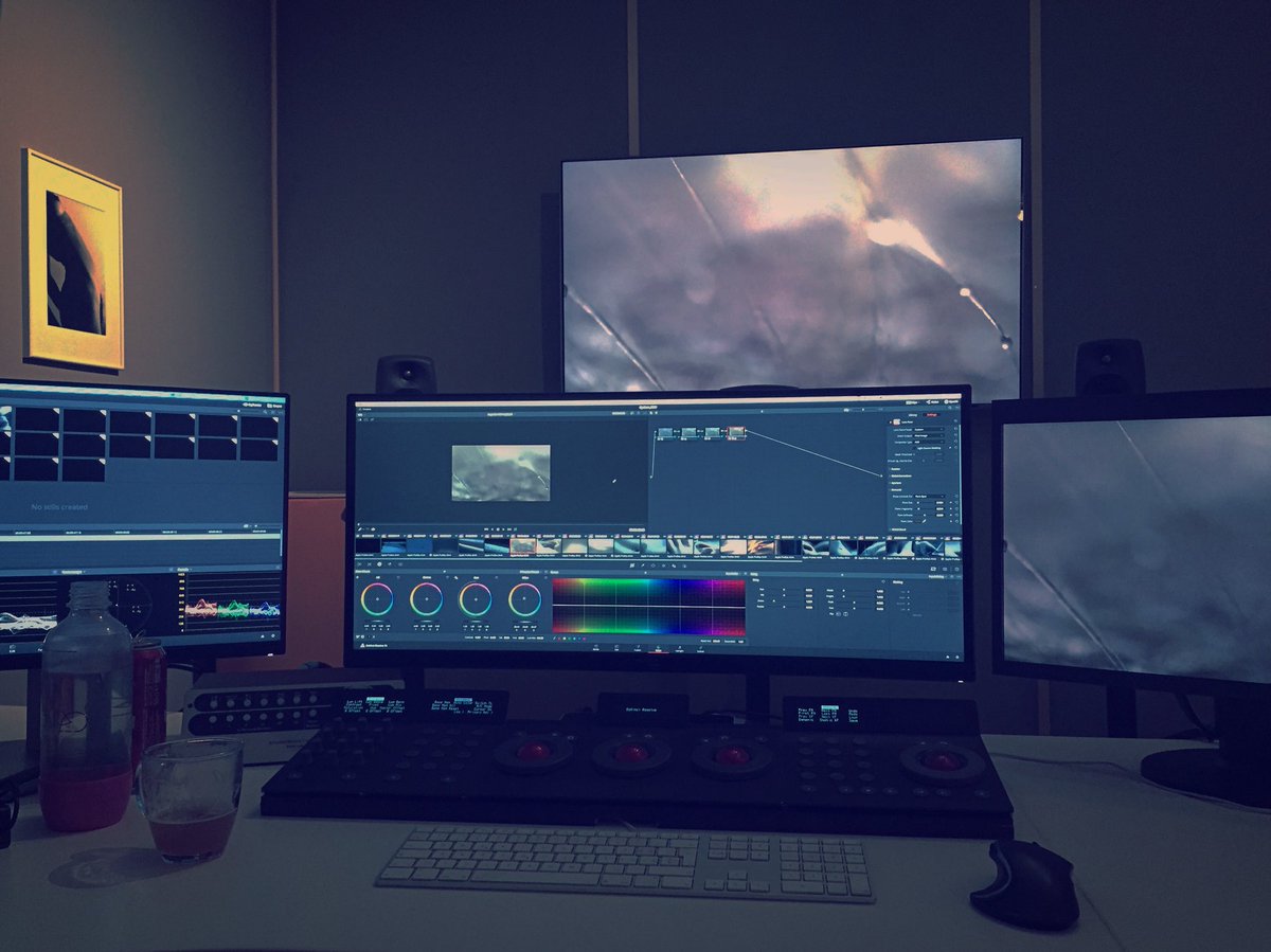NicGyalson's tweet photo. Colour grading was truly psychedelic this time 🌈 My new music video featuring actress @issystewart will be released in March
.
@newmodellabel @TouchTimeRecord https://t.co/hKWPn7Od6U
