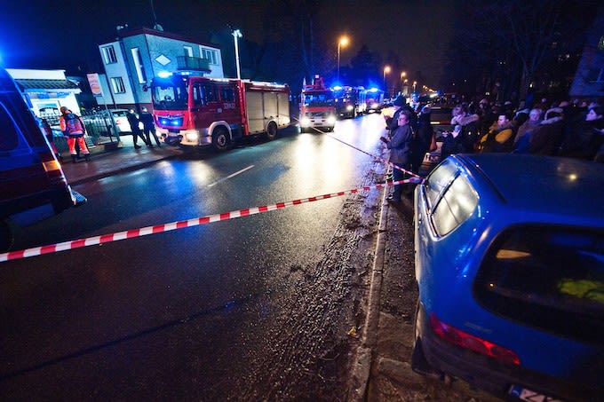 Complex's tweet photo. Five teenage girls were killed in a fire that broke out in an "escape room" venue in Poland https://t.co/YEp2BFR0Fr https://t.co/QZdOh4ICQ2