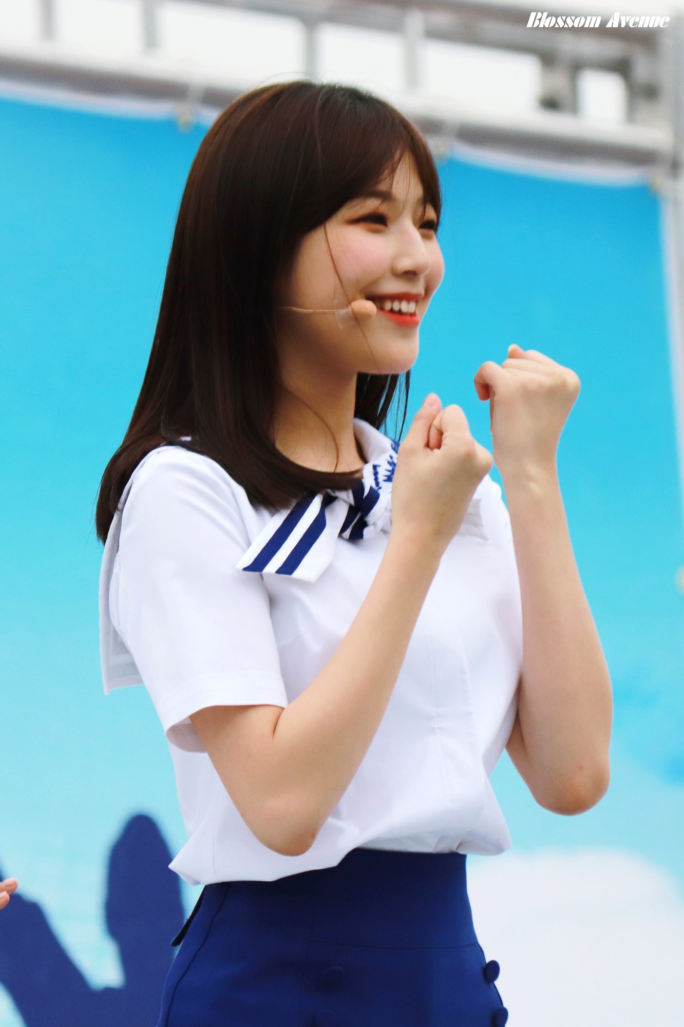 DwMJNk6U8AAW5In.jpg:orig