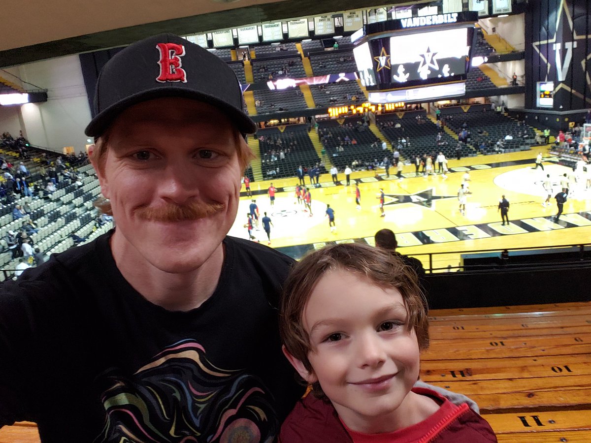 charlieyielding's tweet image. At the @VandyMBB game. Clyde earned his ticket to his first game by completing his @DanMillsLibrary reading challenge. #firstbasketballgame