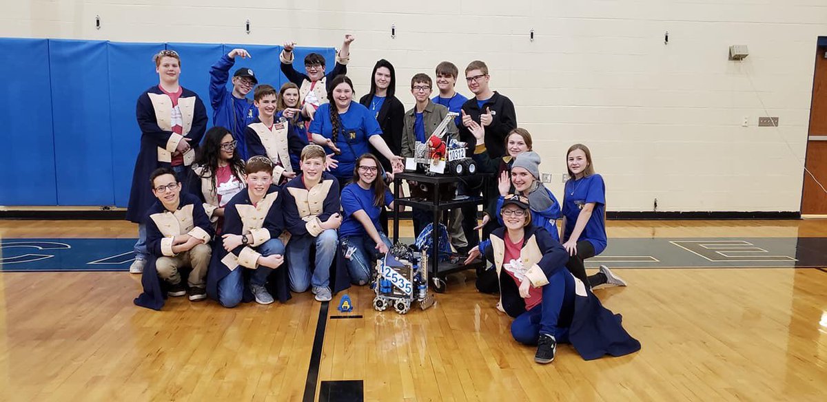 NobleBearBotics's tweet photo. At our second qualifier in Newcastle, OK. We came out in 1st in the Think Award and 3rd in the Motivate award. And for the first time, with our chosen alliance, Revolutionary Robotics, we ranked number one in the competition. We could not be more proud nor more thankful. https://t.co/q0DY9GAzt8