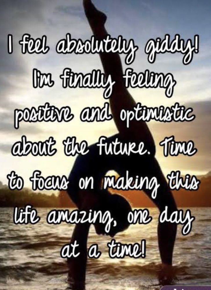 MichelleZinn5's tweet photo. To new beginnings x https://t.co/AkYeM8N2qq