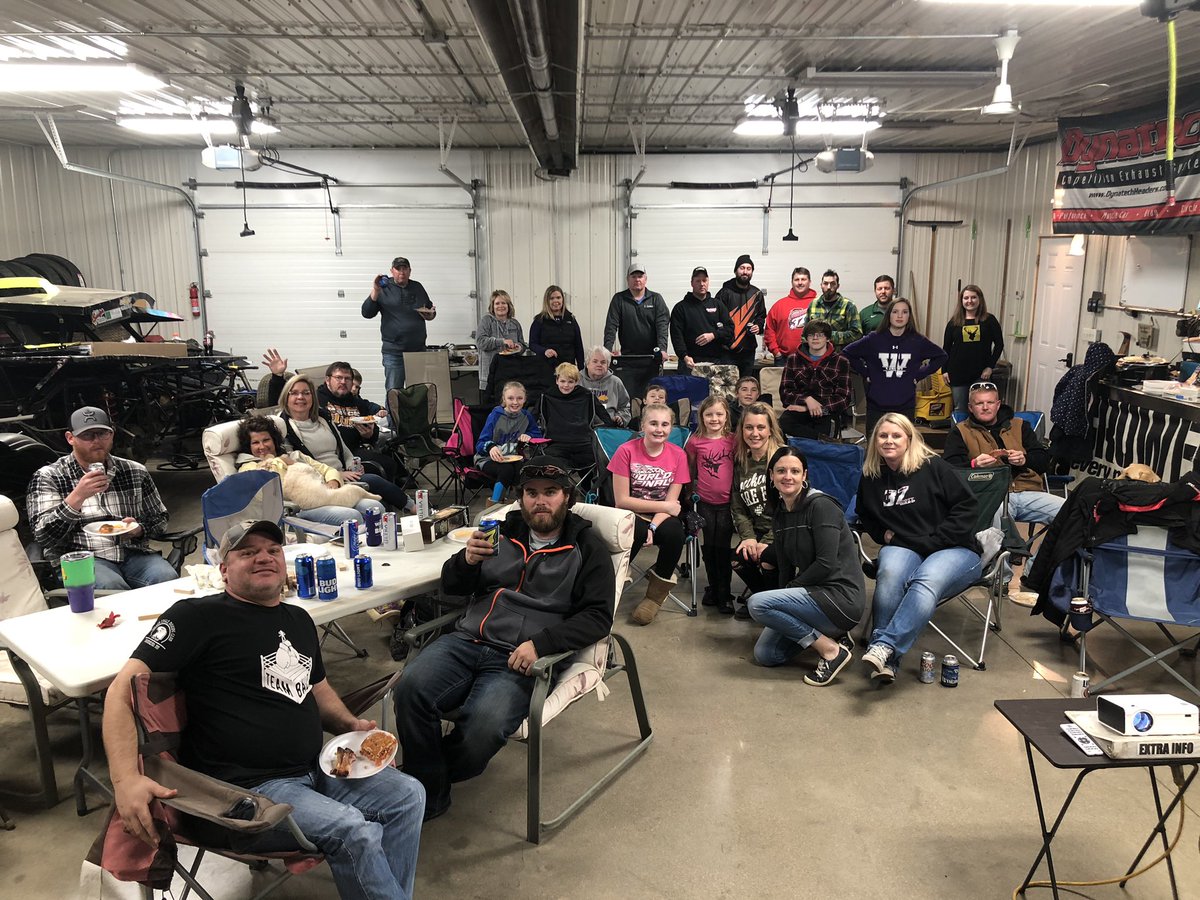 Cheering on the #37 late model &amp; #34 xmod! #SDSTYLE <a href="/DirtonDirt/">DirtonDirt</a> <a href="/msrmafia/">Racing</a> <a href="/DustinJarrett/">Dustin Jarrett</a> <a href="/WildWShootout/">Wild West Shootout</a>