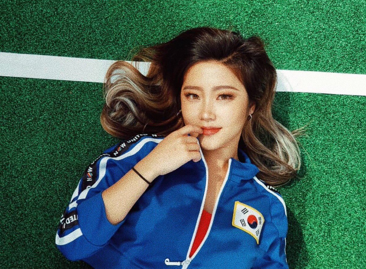 best of heyoon (@picsheyoon) / Posts / X