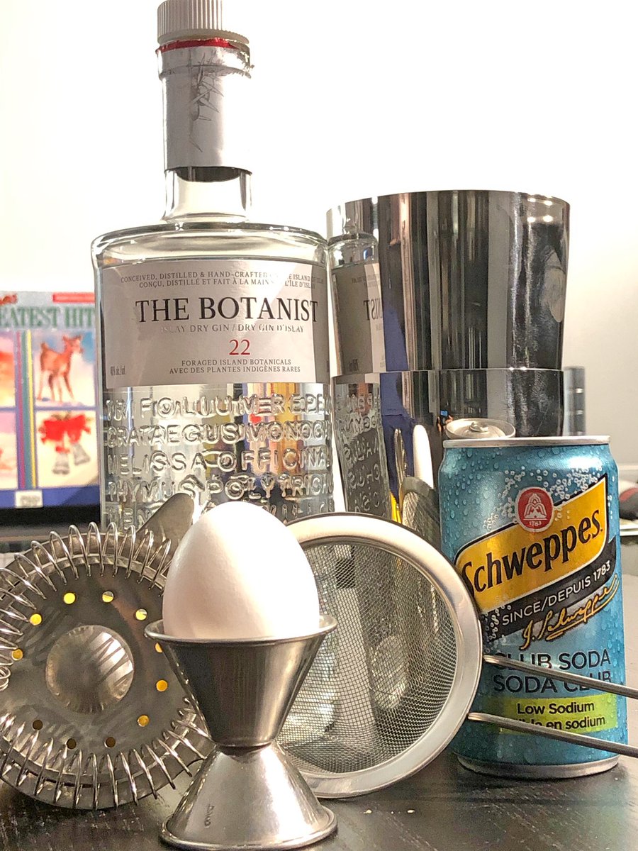 Broke in my new goodies from <a href="/themoderntender/">The Modern Bartender</a> with a Royal Fizz. Still on a gin kick.

2 parts <a href="/thebotanistgin/">The Botanist Gin</a> 
1 part lemon juice
3/4 oz simple syrup
1 whole egg
Dry shake 
Shake with ice 
Double strain into glass
Top with <a href="/SchweppesUS/">SchweppesUS</a> Club Soda

#gin #cocktails #eggs