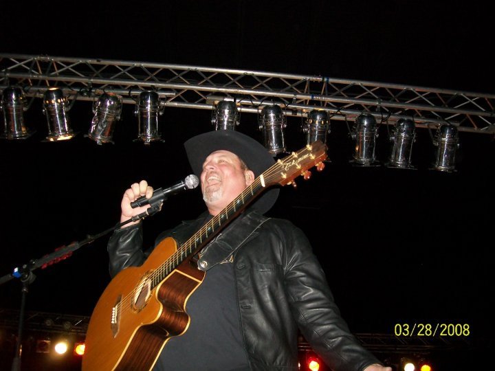 bordimom's tweet photo. @JM2Squared Rest well. My prayers are with you for your procedure and recovery! Can't wait to see you in concert again! https://t.co/kKVgmr8mAU