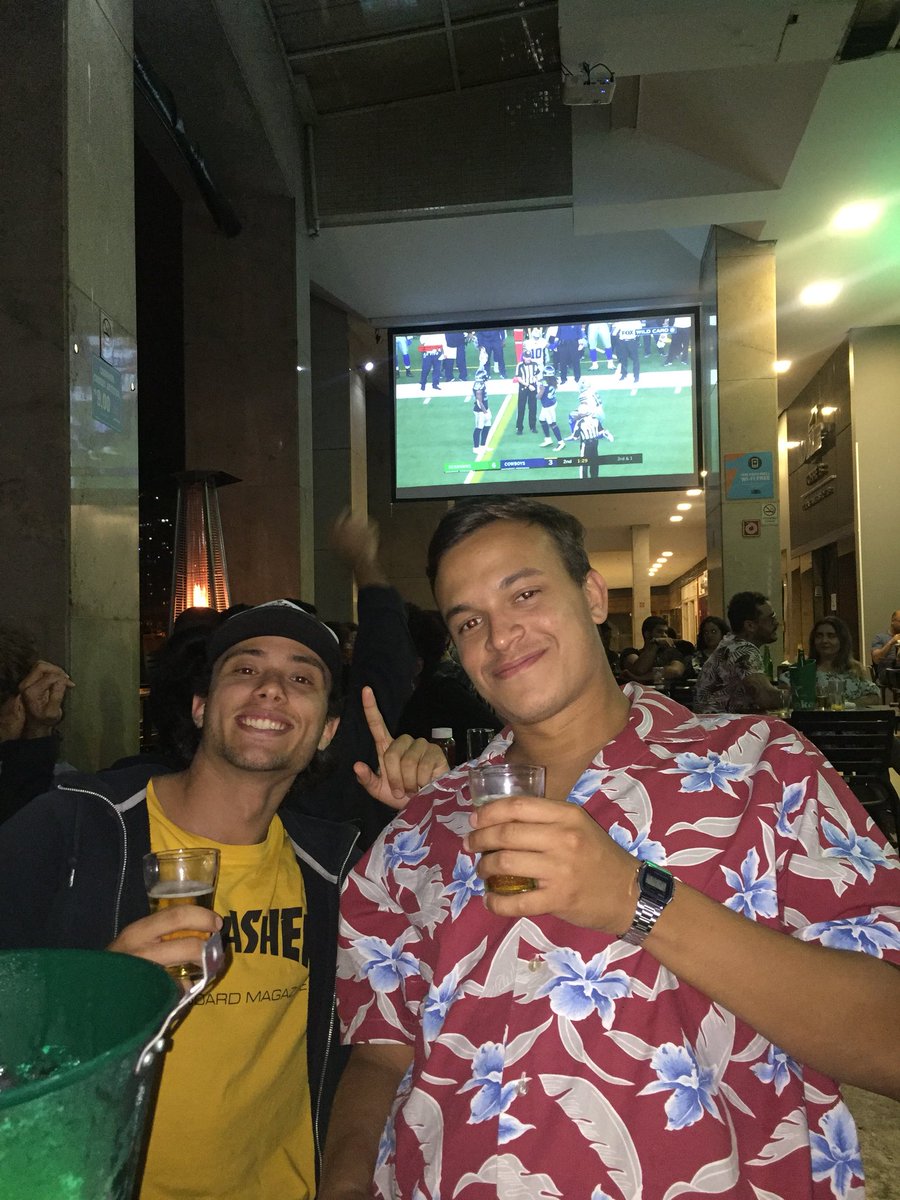 piscik's tweet photo. #NFLnaESPN Everaldo Marques você é ridículo ! https://t.co/GbbcoT8f54