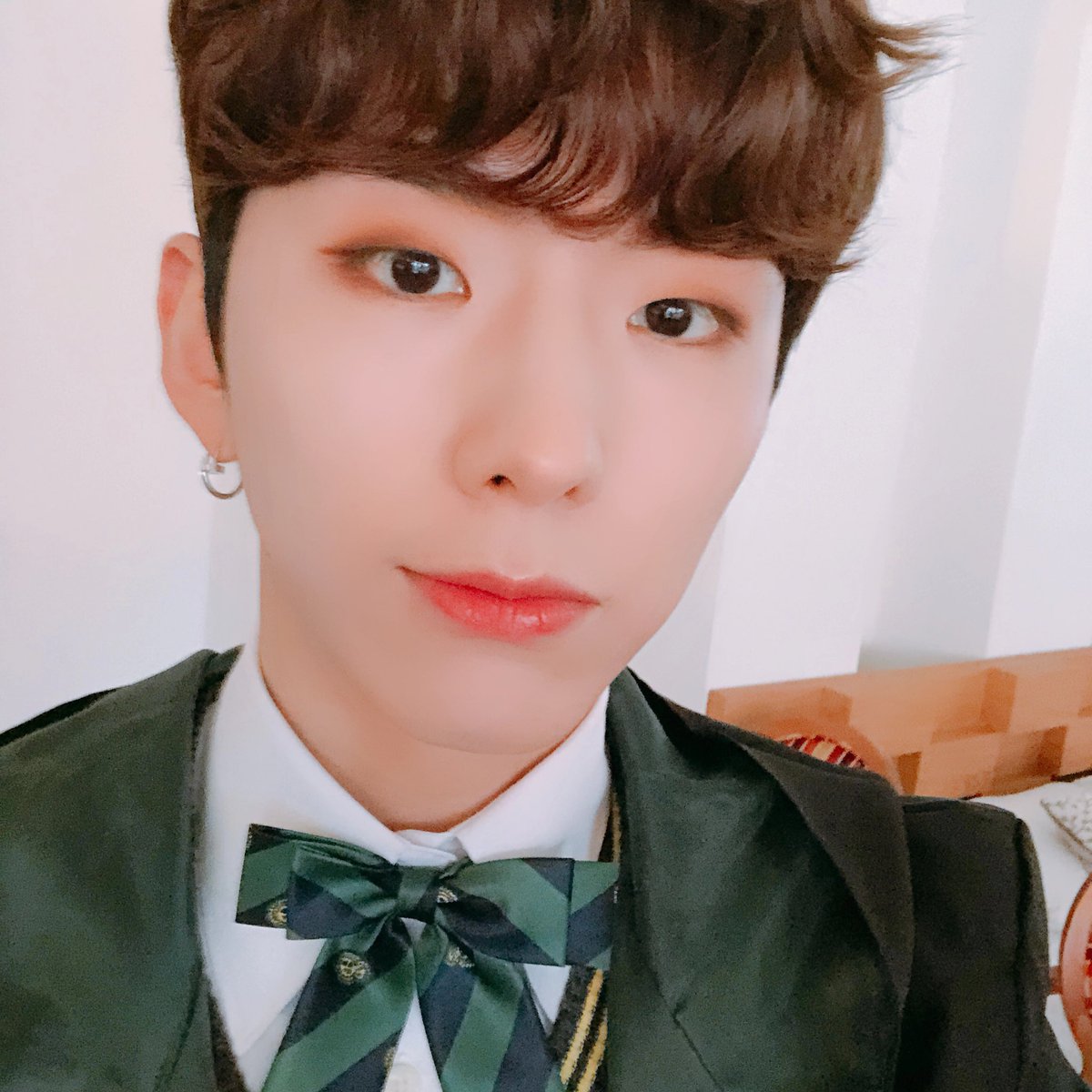 OfficialMONSTAX's tweet photo. [#기현] 어제 못 올린 사진들 다 올려버려야지 https://t.co/u2kGaPKXRX