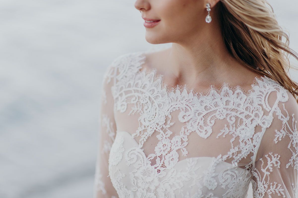 YLWedding Guide (@ylweddingguide) on Twitter photo Brisbane brides, are you in for a treat! Book Online Tickets to <a href="/YLWeddingGuide/">YLWedding Guide</a> Brisbane Wedding Expo on 18-20th January & go in the draw to Win a stunning wedding gown from #frenchbywendymakin 😍 buff.ly/2AWu6gk *(Must attend expo to be eligible to win) Brisbane brides, are you in for a treat! Book Online Tickets to <a href="/YLWeddingGuide/">YLWedding Guide</a> Brisbane Wedding Expo on 18-20th January & go in the draw to Win a stunning wedding gown from #frenchbywendymakin 😍 buff.ly/2AWu6gk *(Must attend expo to be eligible to win)