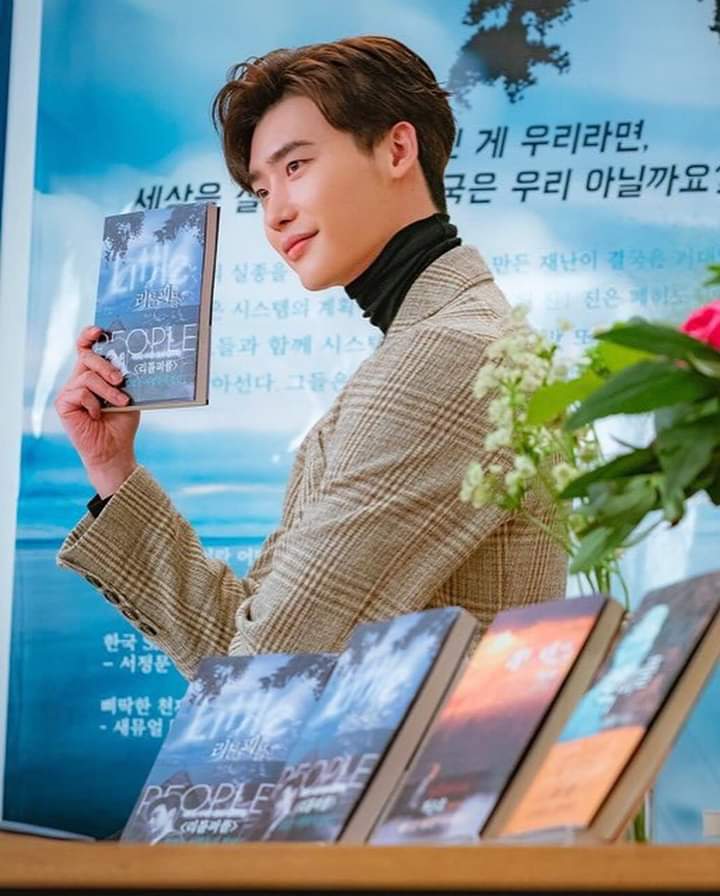 LeeJongSukArg's tweet photo. [INSTAGRAM] 190103 @amanproject2018 

Vía: @amanproject2018 
Comp: @LeeJongSukArg https://t.co/BBio2Dc6Sd