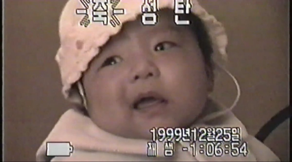 니어 tweet media