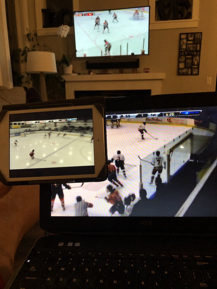 SuzenMarshall's tweet image. And again #threeboys #threegames #threescreens #hockeyfamily @BrooksBandits  @ChaseHeat  @SteamKIJHL