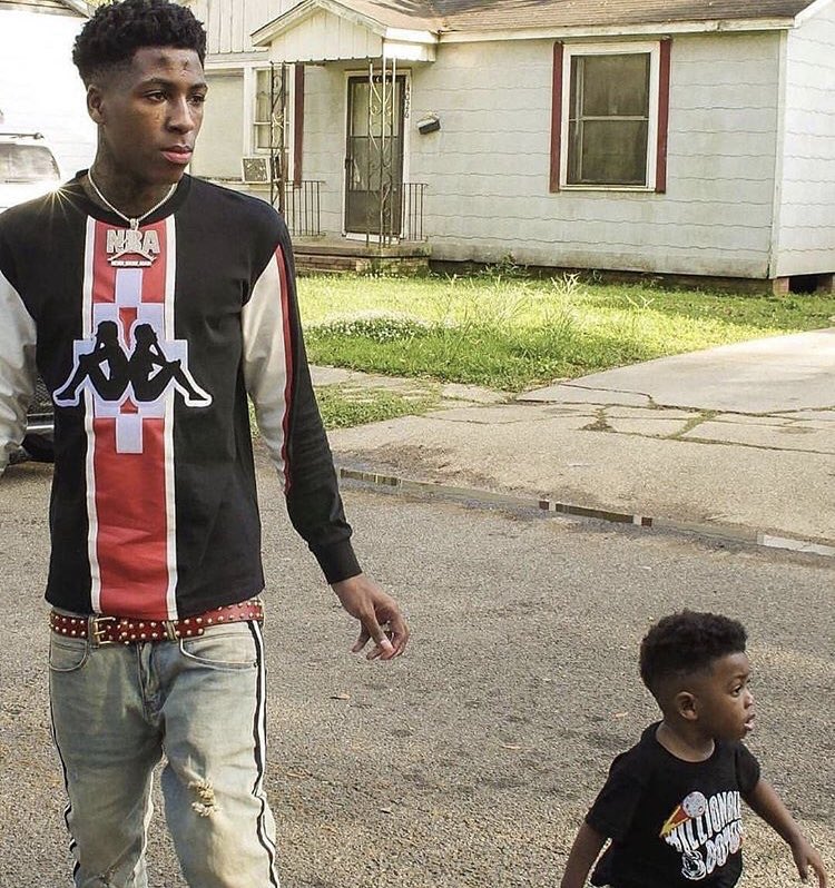 stlanais's tweet photo. @GGYOUNGBOY #4KT #YOUTHAT🐍 https://t.co/FhhY8pALIL