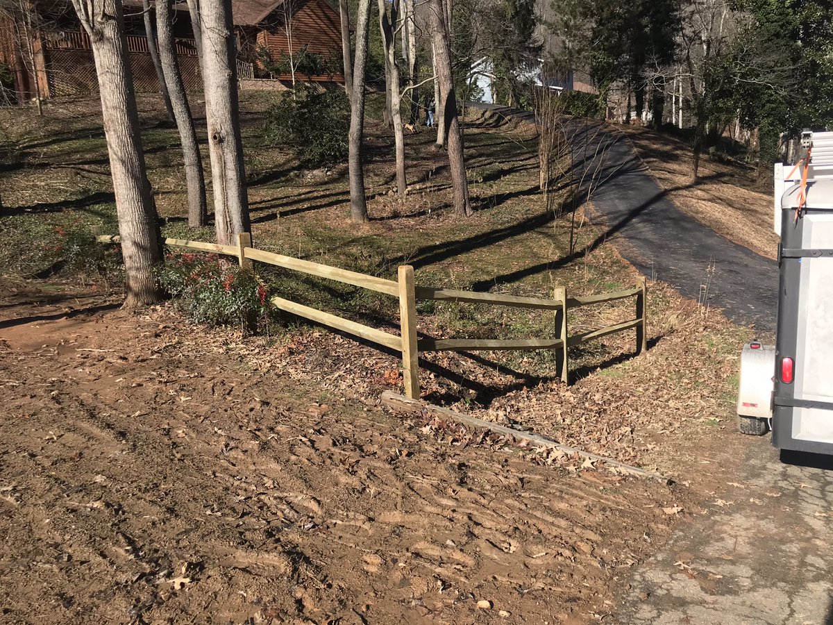 abethehandyman's tweet photo. What a beautiful day to build a split rail fence for a great customer today, 45 degree brisk morning, radio on, tools at my side, what can be better? #ashevillehandyman #homeimprovement #handyman #fencebuild https://t.co/sFQ0s7V1xJ
