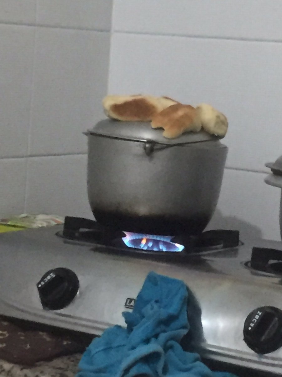 angelhowlter_'s tweet photo. #Seth COOKING HACK 10000000% passed #HeaderForDan #HeaderForPhil #topdanmemes #MEMES #cookingexpert @danielhowell @AmazingPhil #2018inReview #DanandPhil #PhilipLester #DanielHowell #PhanIsReal #InteractiveIntrovertsmnl #interactiveintroverts #Tatinof #PricePatrol #tvpatrol https://t.co/KCxwYgDRYw