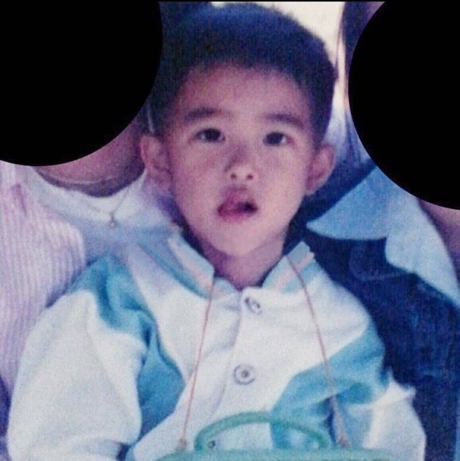 dyomongi's tweet photo. omg whats this??? isnt this babysoo?! 🙈🙈 https://t.co/4auAkYTi9f