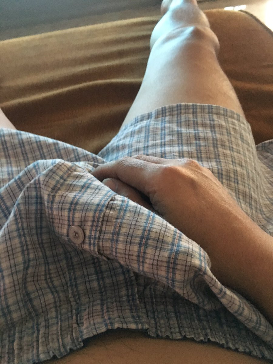 Chanon75633883's tweet photo. ว่างๆ นอนดูคลิปมันก็แข็งๆ หน่อย #สายอ่อย https://t.co/gLFjwUnxpH
