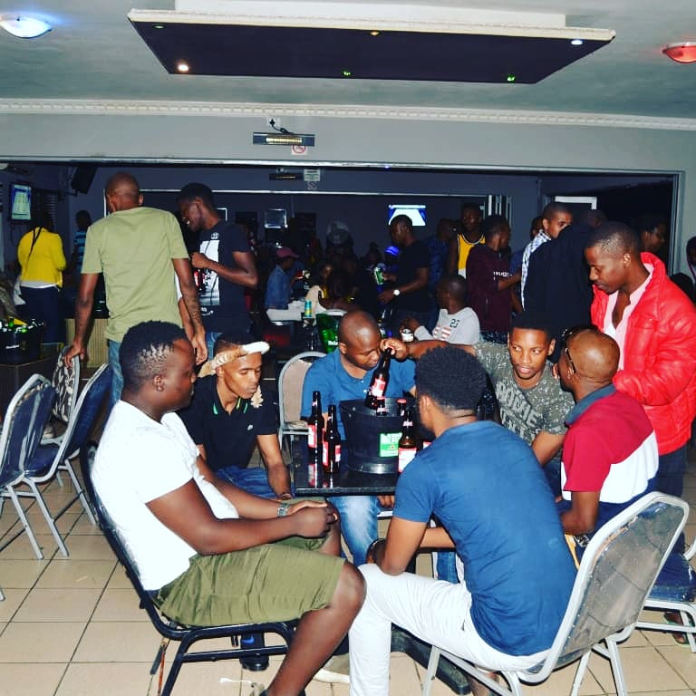 BlazeyFreshSA's tweet photo. #OnketsangKZNTour 

We Wrapped Up The Tour In Style Lastnight. S/O to @underthemoonlounge For The Dope Hospitality And Those In Attendance

Thank You To Umlazitimes, InandaFM, Izwi lamzansi FM, @iamcannonsa, Skim G  y'all are the best!!! 

#TheSagaContinues 🙌🙌🙌🙌 https://t.co/eMzba7aUhd