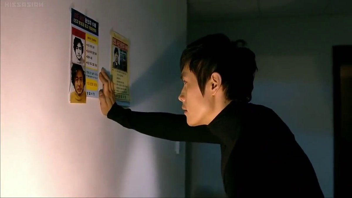 I saw the devil
Tunang dia kena rogol pastu badan kena kerat. Kau sabar jap boyfriend dia ni national agent, dia buru perogol tu, dia seksa kaw kaww lepastu dia lepaskan. Kenapa lepaskan? sebab dia nak seksa perogol utk berulang kali. One the best Korean movie !